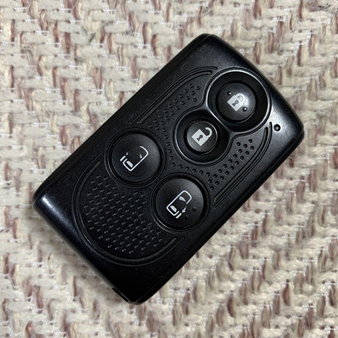 【ラッピング不可】 LA600S タントカスタム ダイハツ スマートキー 美 両側パワスラ アクセサリー