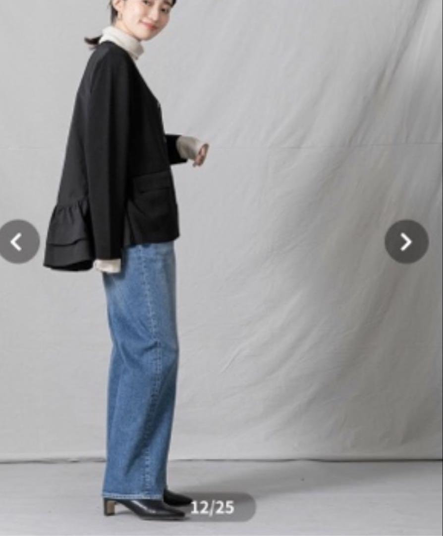 極美品 TORRAZZO DONNA バックペプラム切り替えブラックガーデ