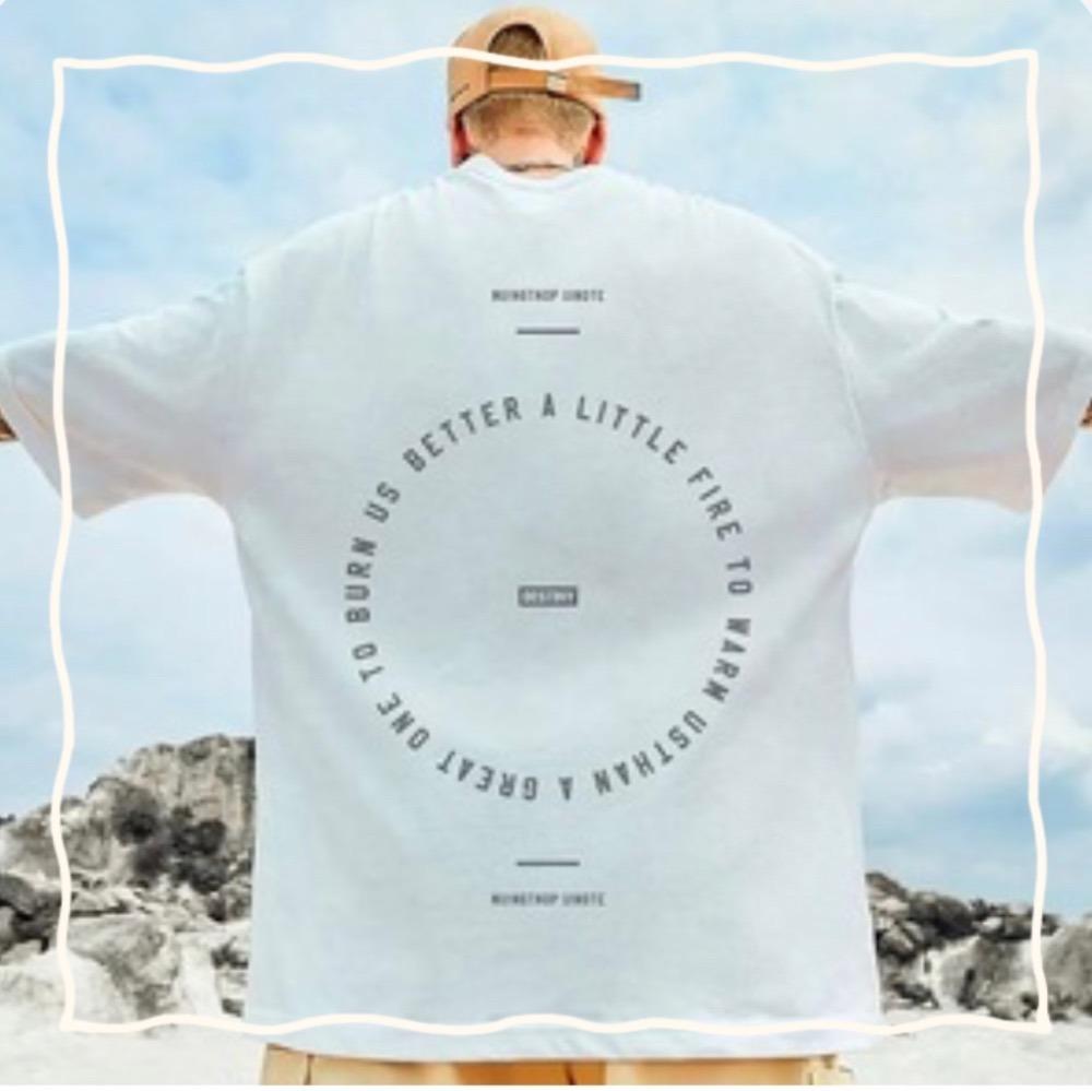 大人気✨】Tシャツ 英語 バックプリント オーバーサイズ 男性