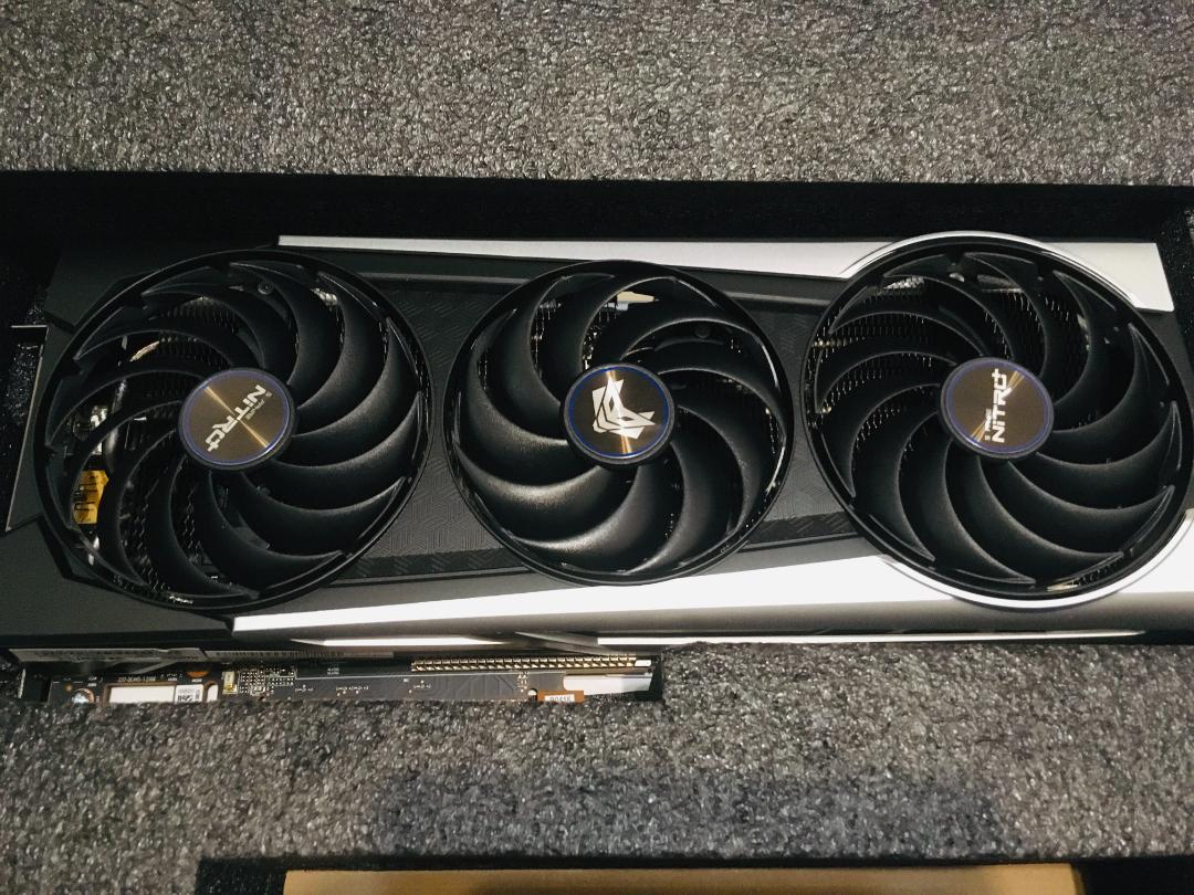 グラフィックボード・グラボ・ビデオカード SAPPHIRE NITRO+ Radeon RX 6700 XT