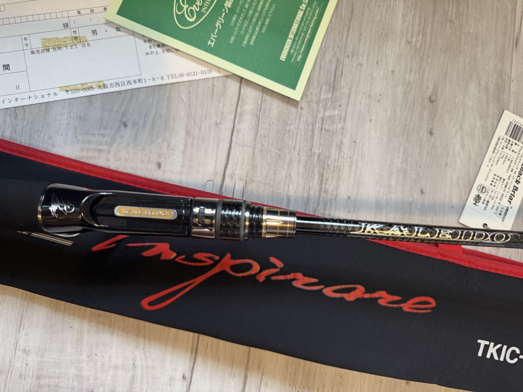 エバーグリーン 新品未使用品 カレイドインスピラーレ ブラック