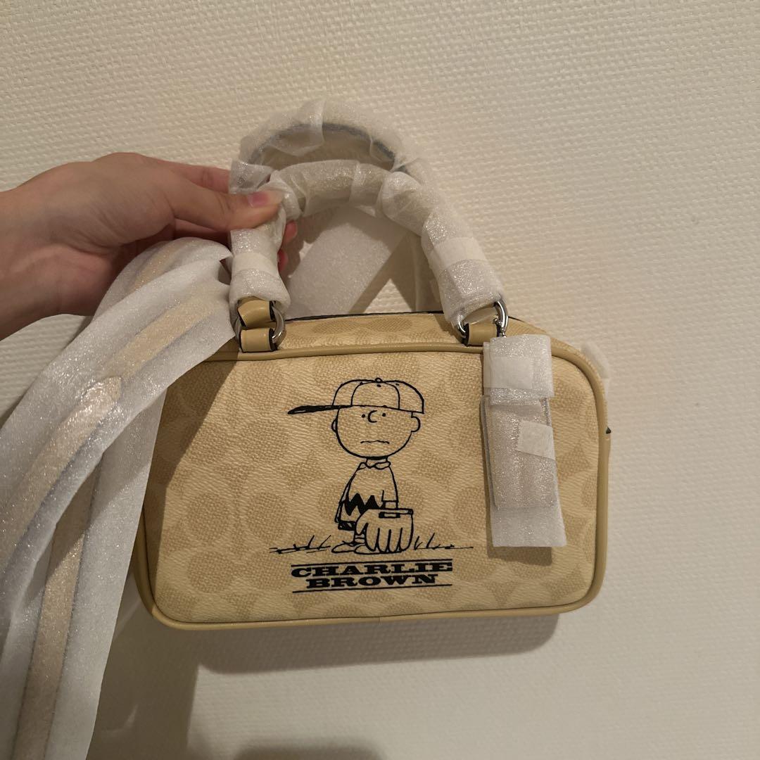 COACH x PEANUTS ボディバッグ D21241 NEW LIMITED EDITION COACH X PEANUTS SNOOPY BRIGHT YELLOW
