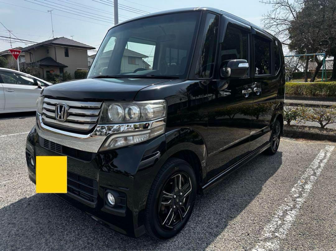 Nボックスカスタム　車検令和8年6月　ナビ　Bluetooth