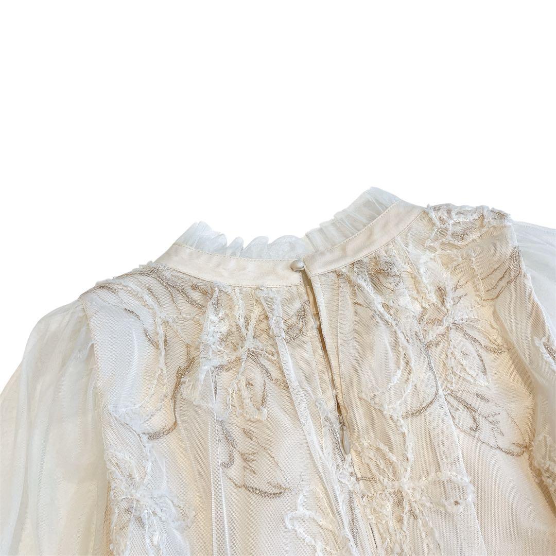 ドリードール　フェザーフラワーチュールドレス　Ｍshort エクリュ