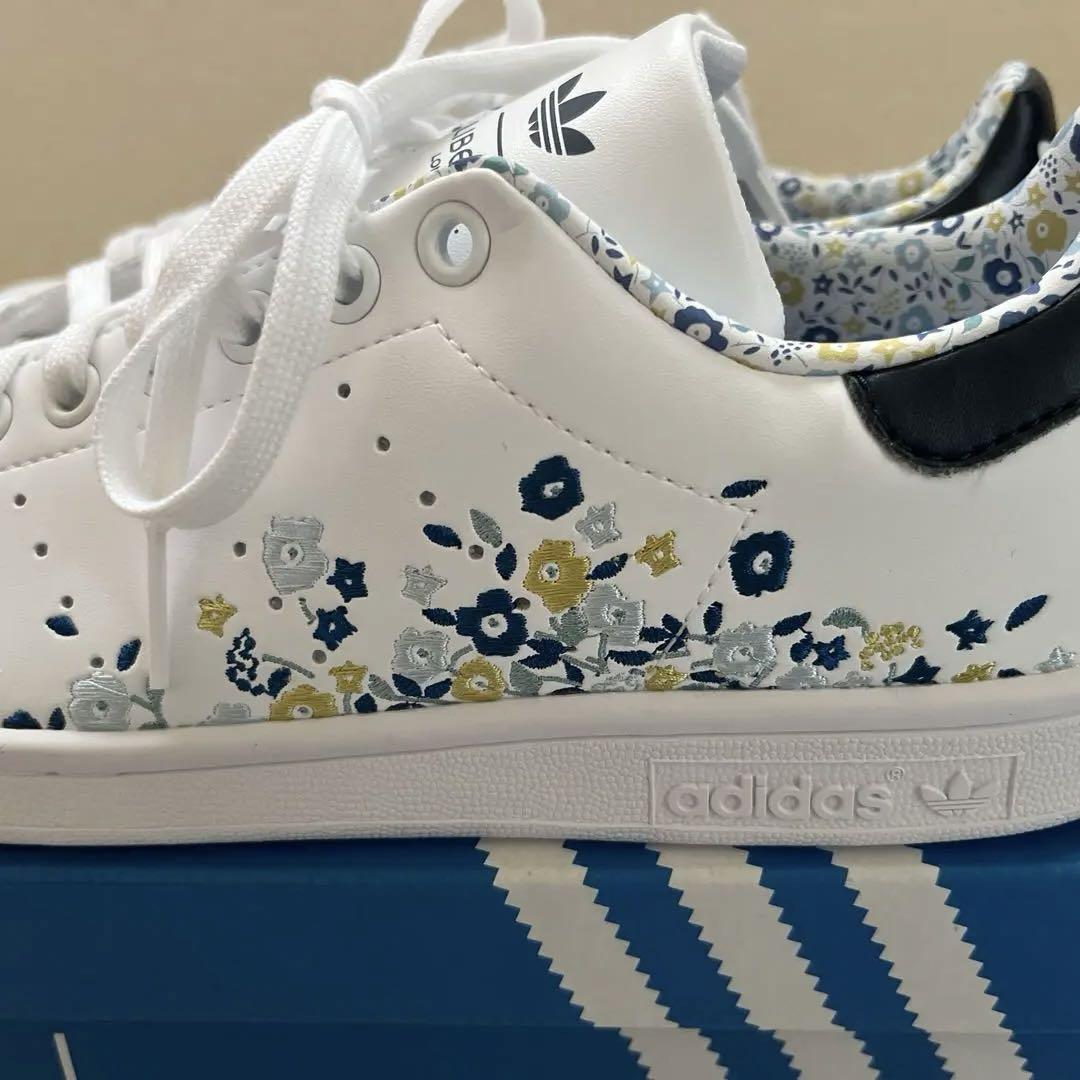 【新品未使用】adidas STAN SMITH LIBERTY JP9796 【新品未使用】adidas STAN SMITH LIBERTY JP9796