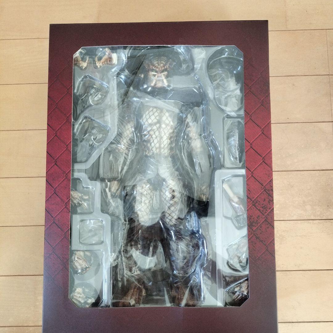 CITY HUNTER PREDATOR フィギュア