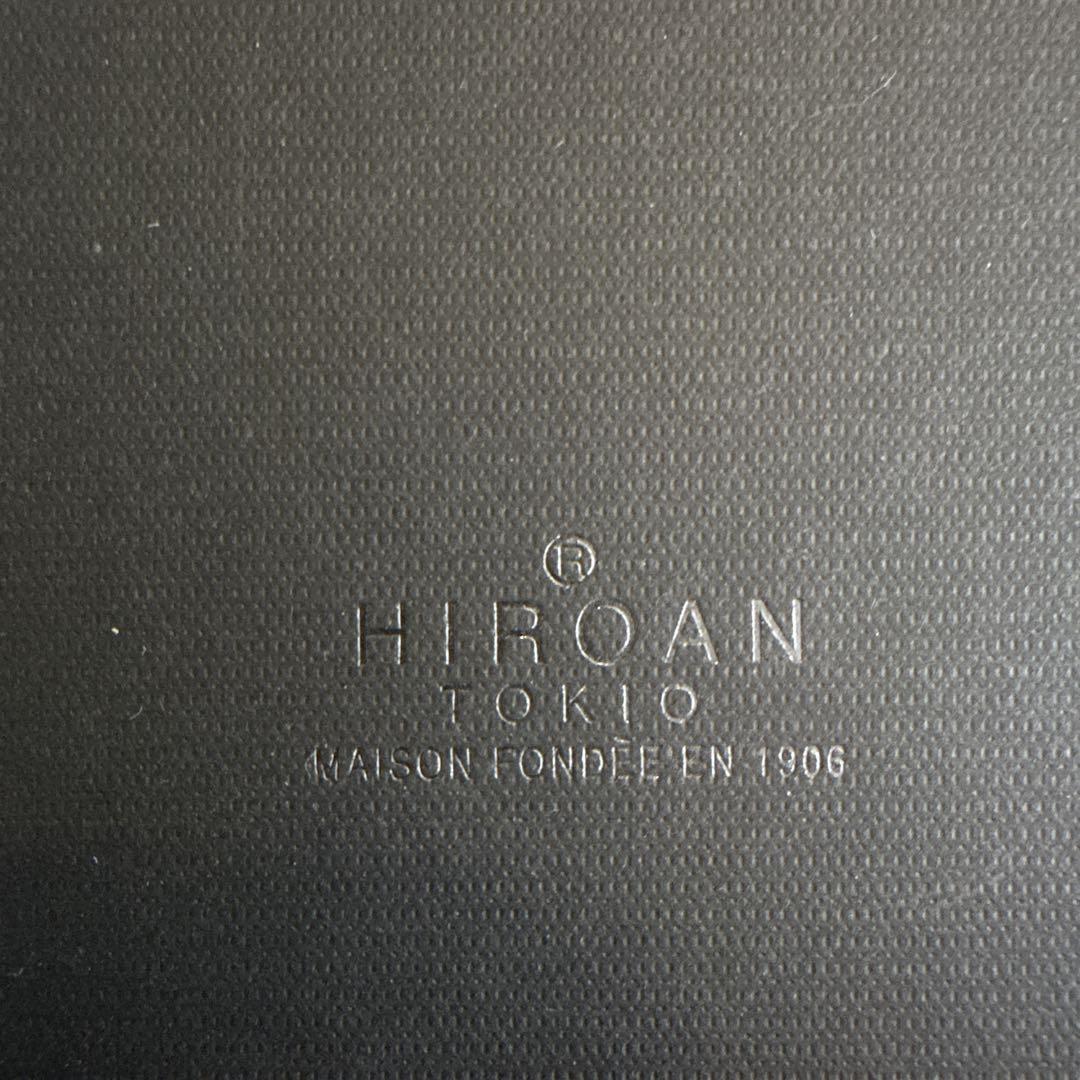みみず　HIROAN 未使用品 ブラック ブラウン ツートン　二つ折り財布