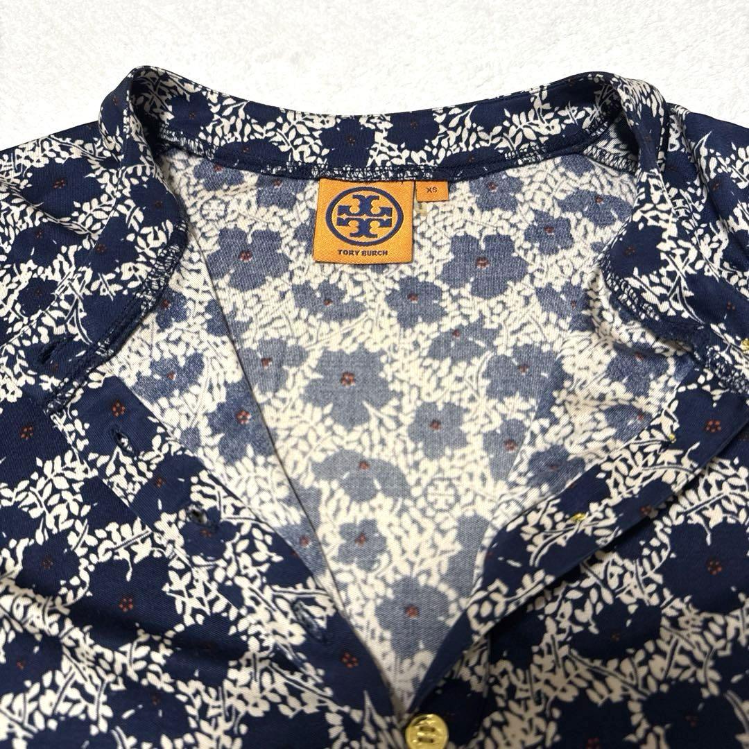 未使用級 トリーバーチ タイトワンピース シルク100 花柄 金ボタン XS