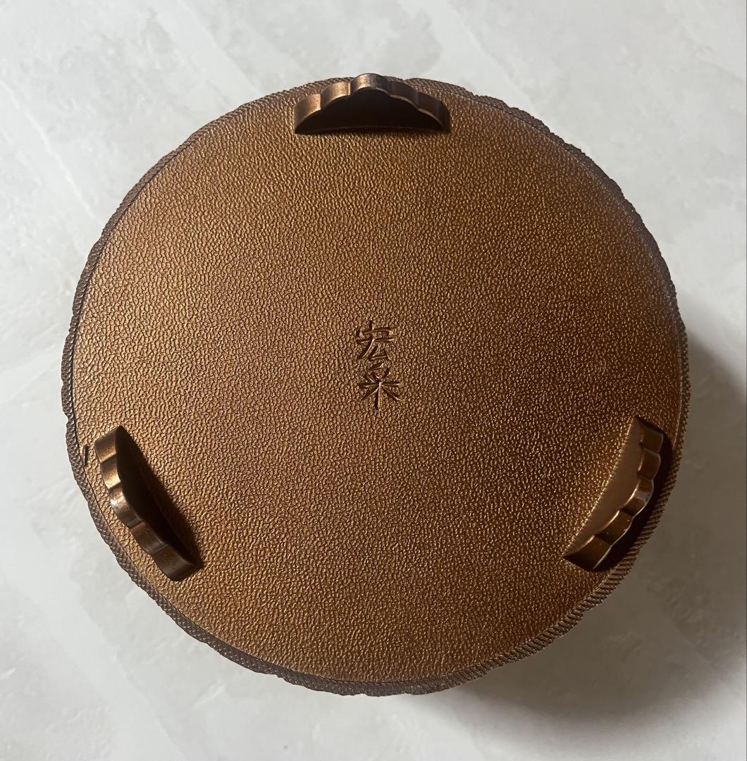 香炉 菊華 名匠 銅香炉 花彫刻 佐野 宏采作 高岡銅器 香炉 菊華香炉 佐野宏采作 共箱 香道具 茶道具 - メルカリ
