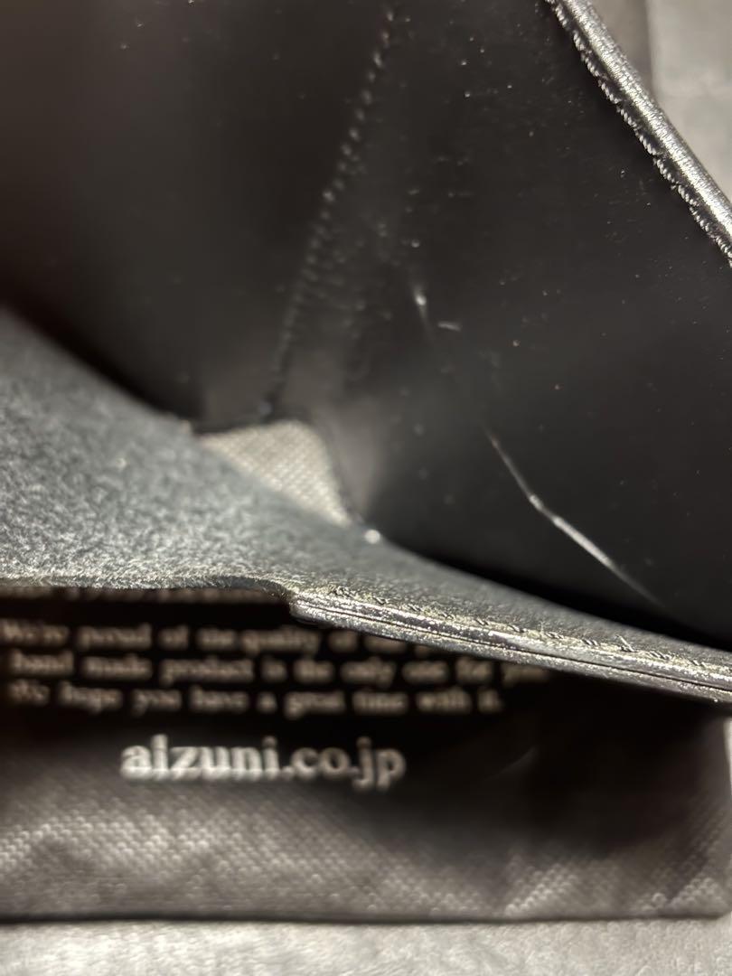 美品！ALZUNI シャークレザー　ハーフウォレット