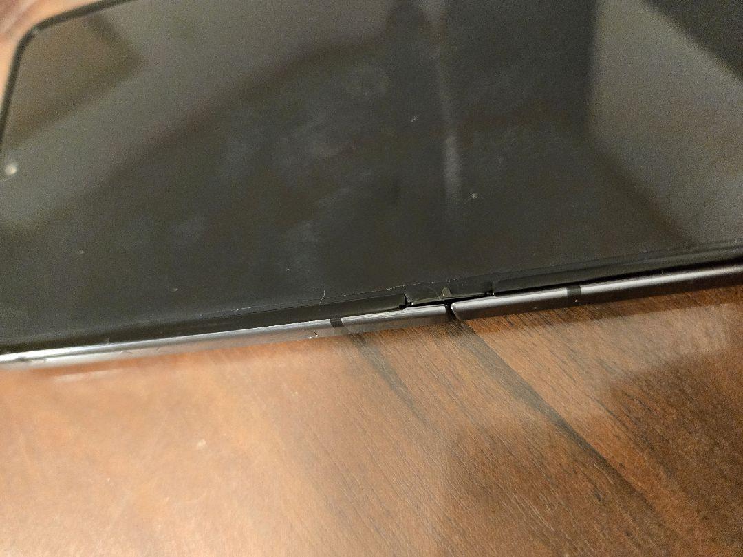 スマートフォン本体 GalaxyZFlip5 Graphite512(SCG23)+EB-P4520