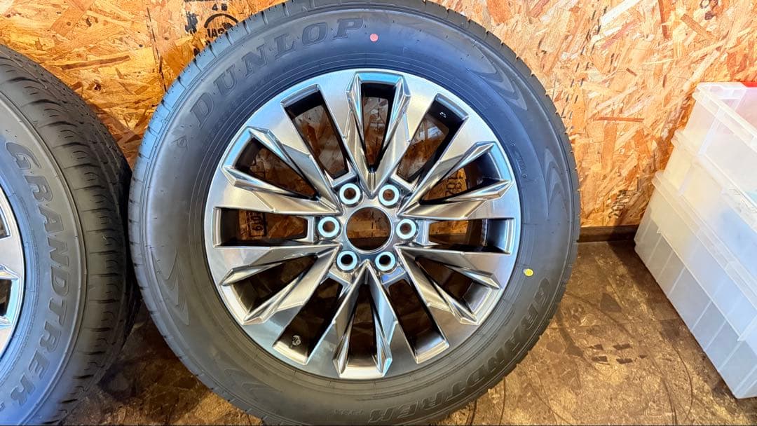 ★新品未使用★トヨタ新型ランクル300 純正20インチタイヤホイール