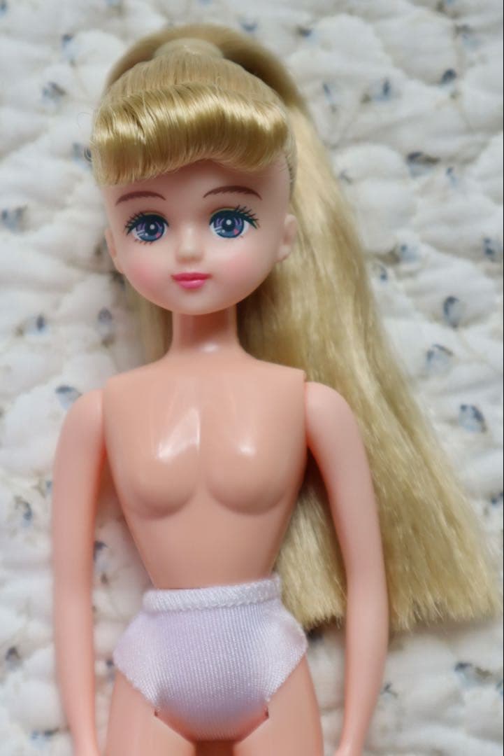 リカちゃんキャッスル　おたのしみドール　パレットF お人形教室