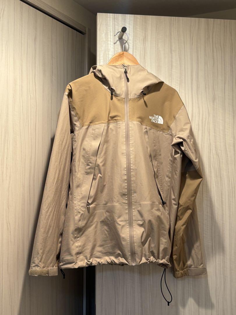 The North Face レディース フード付きジャケット ベージュ