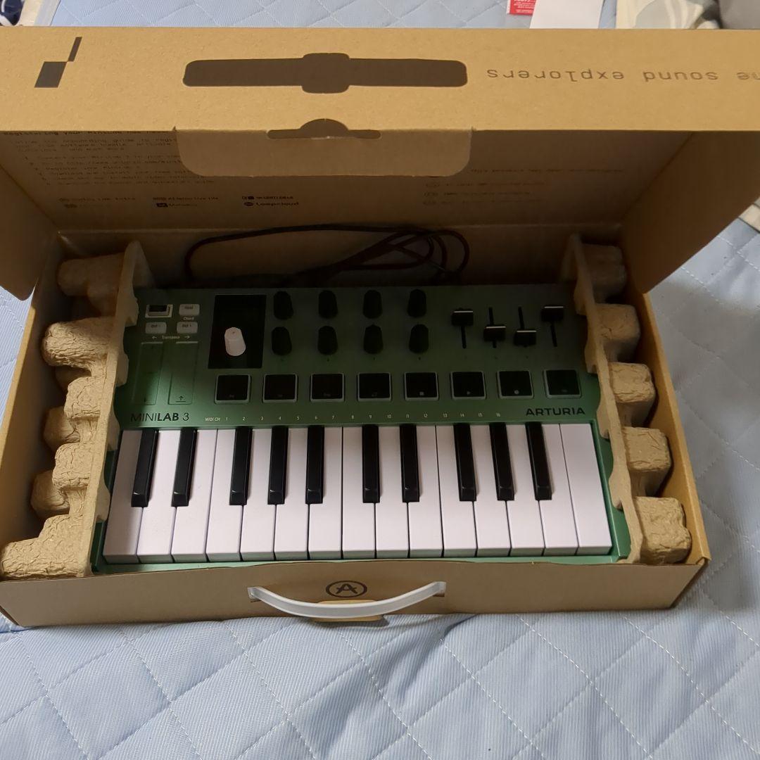 ARTURIA MINILAB 3 MIDIコントローラー