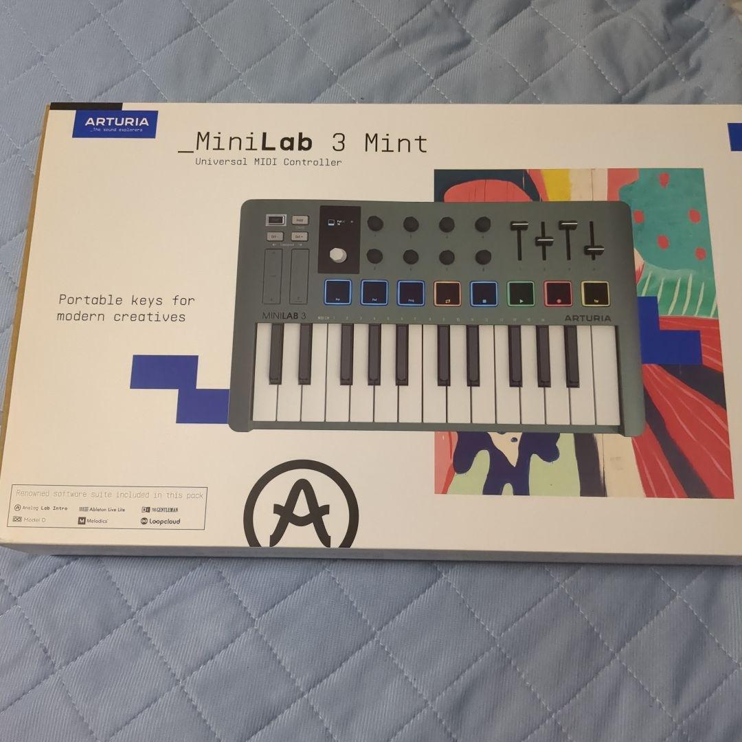ARTURIA MINILAB 3 MIDIコントローラー