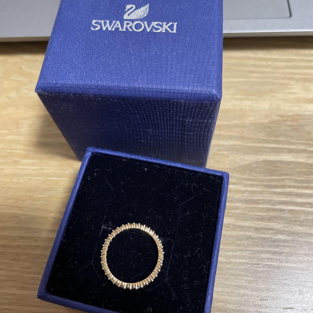 スワロフスキー　リング　美品