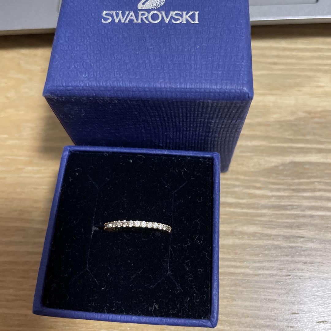 スワロフスキー　リング　美品