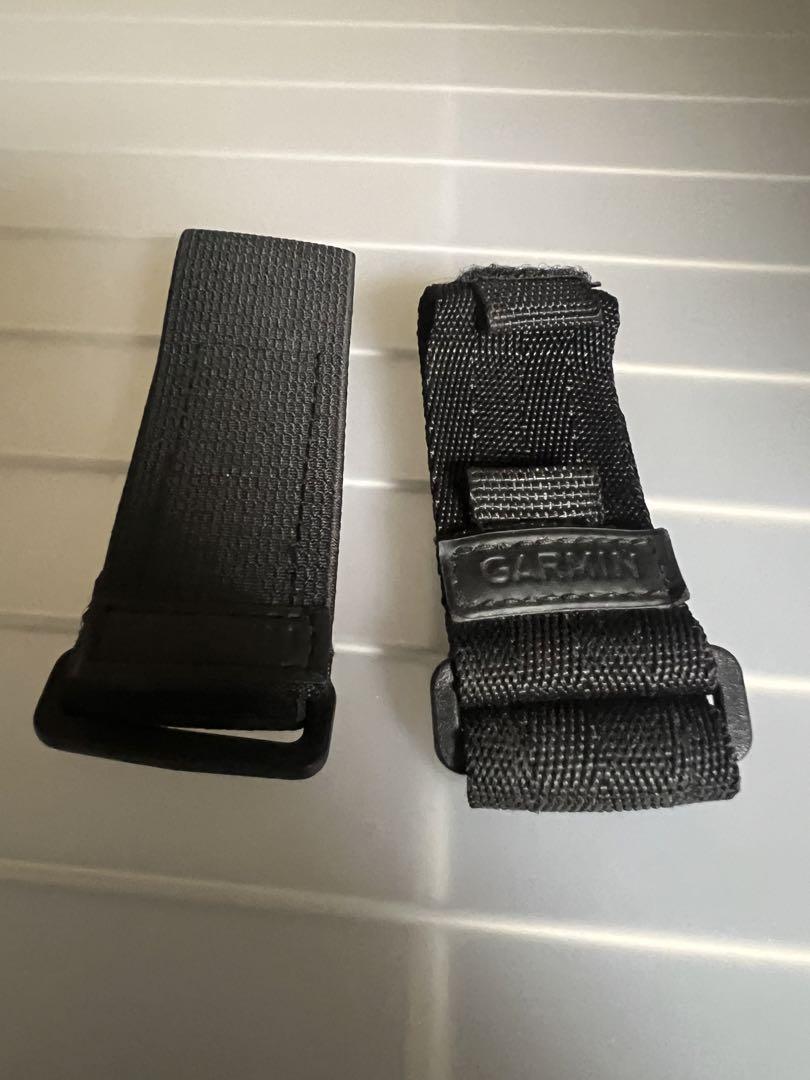 【実物】GARMIN Foretrex 101 中古品