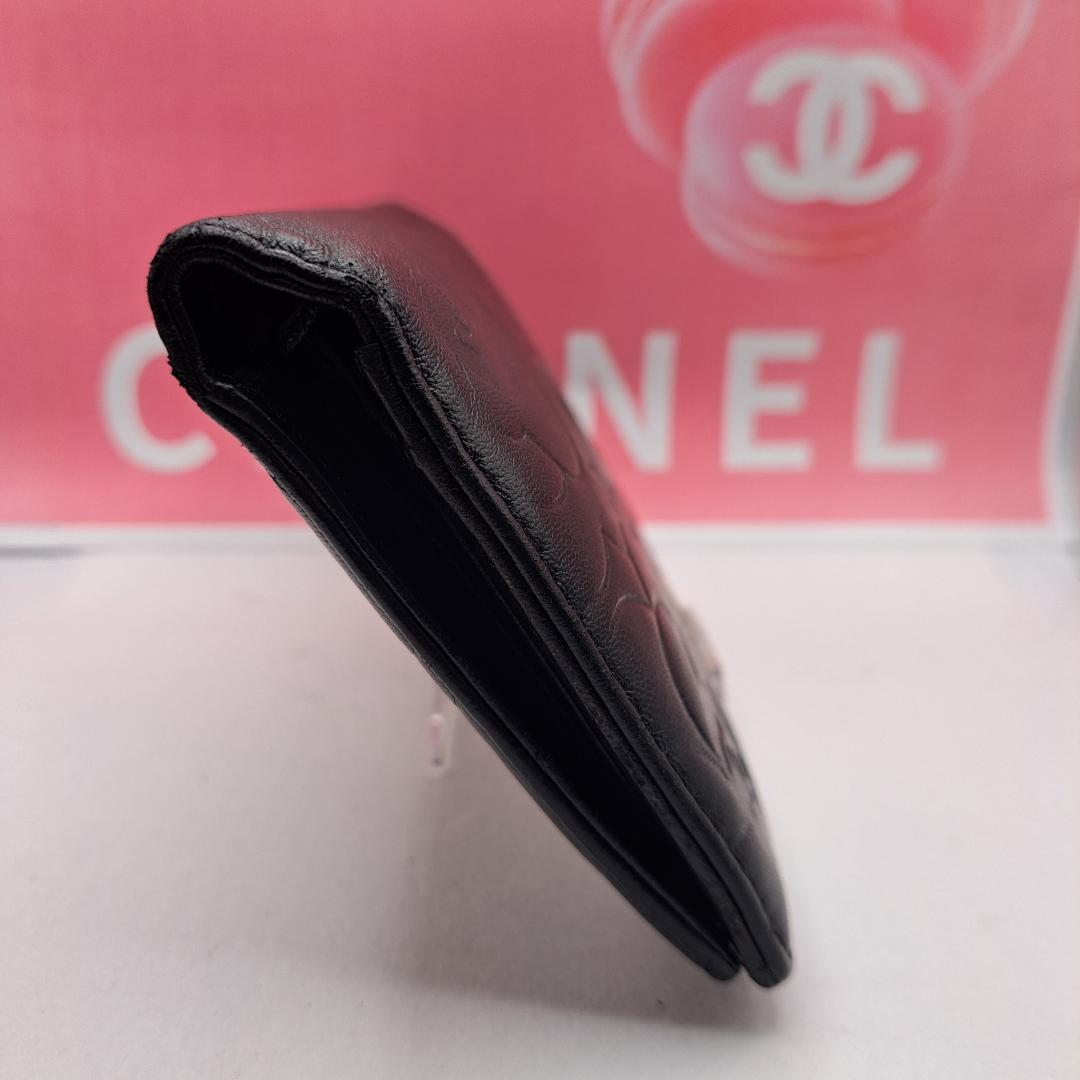 CHANEL　カメリア　ラムスキン　ブラック 二つ折り財布　長財布　財布