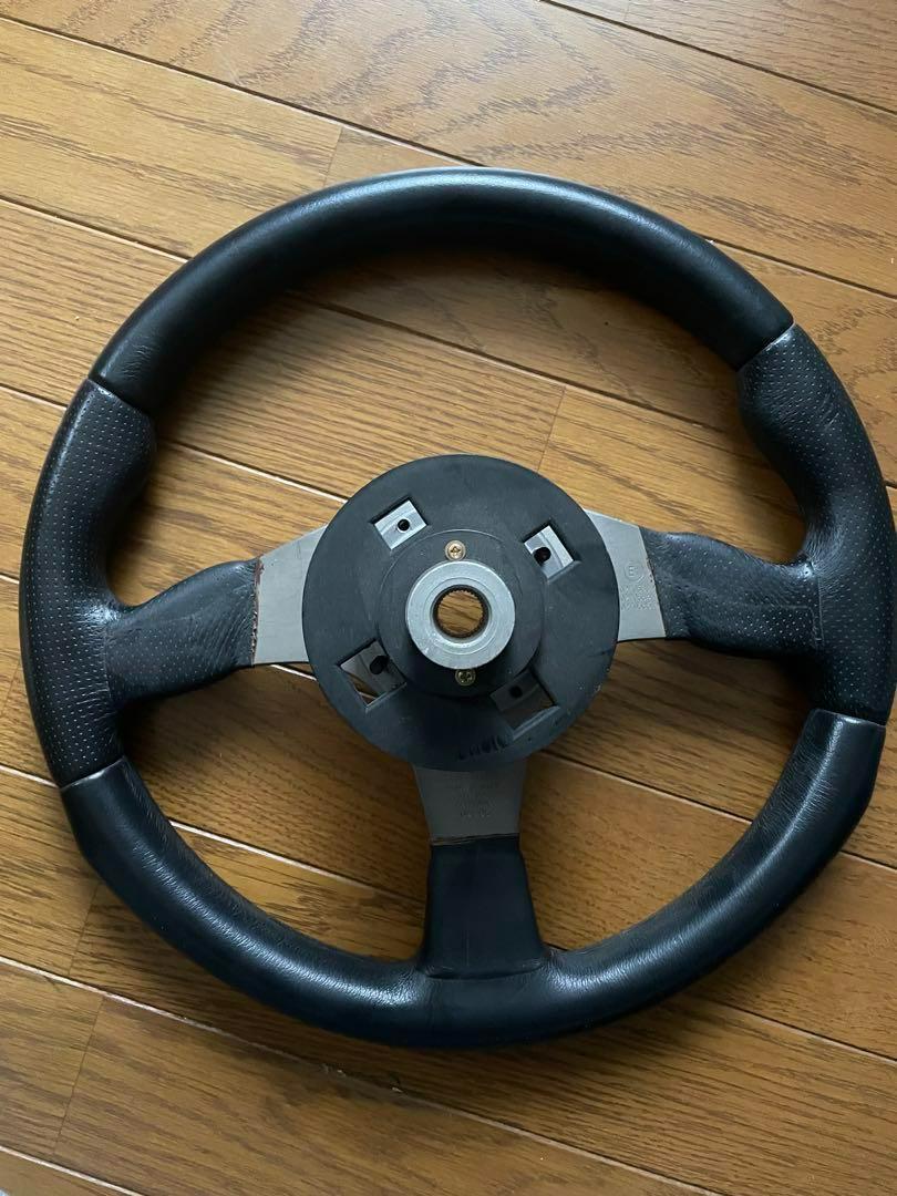 momo race ステアリング
