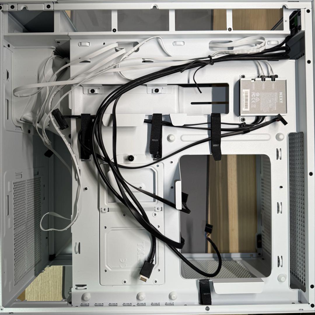 NZXT H5 Elite ホワイト PCケース
