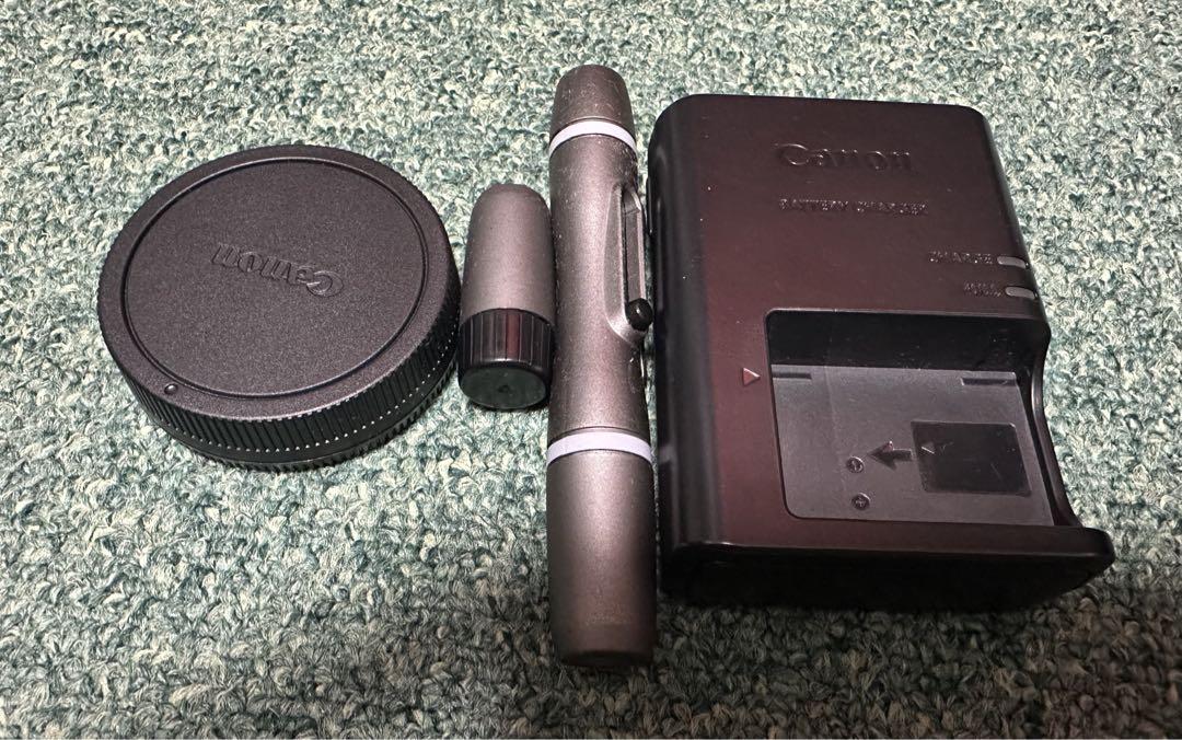 希少 EOS M200 LIMITED GOLD KIT+EMF22mm F2
