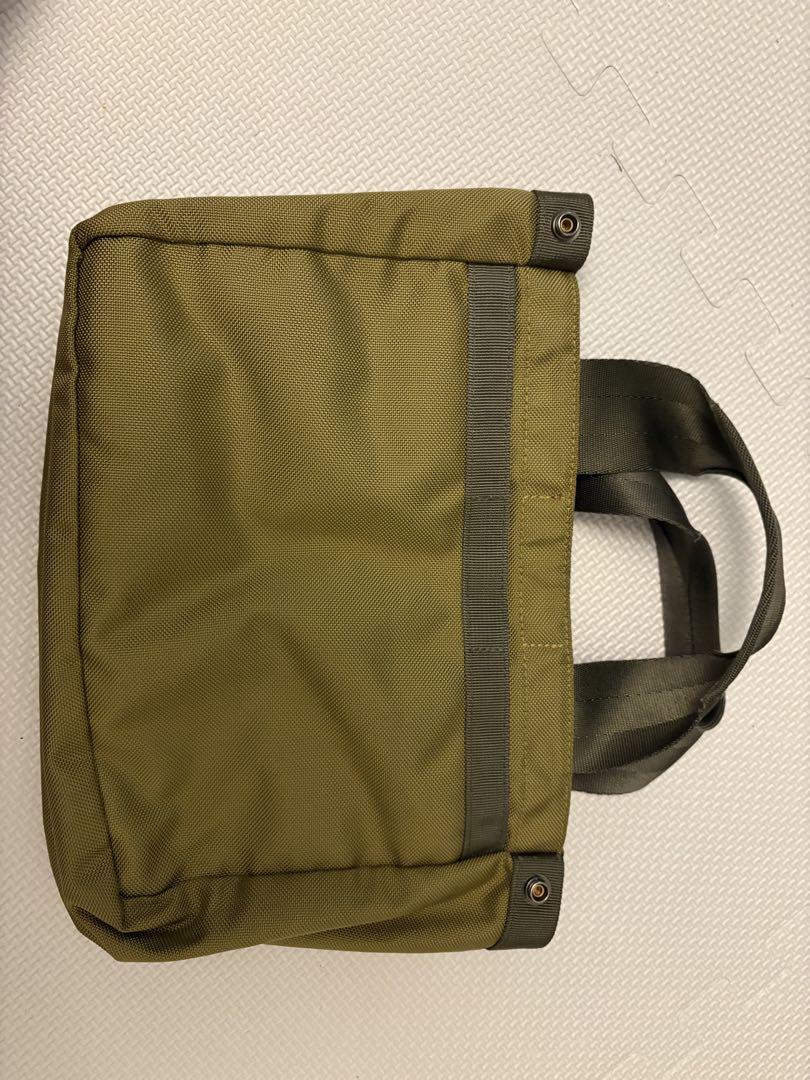 BRIEFING KHAKI ラウンドバッグ