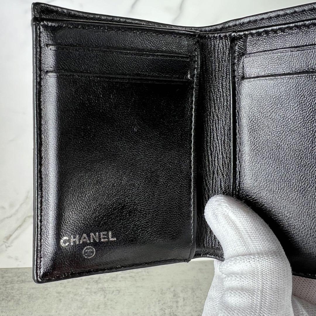 CHANEL ラムスキン　マトラッセ　三つ折り　コンパクト財布　コインケース