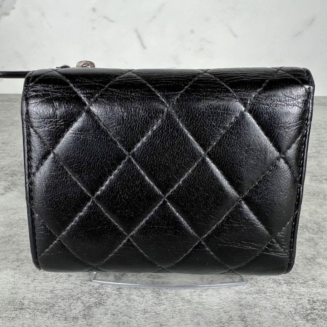 CHANEL ラムスキン　マトラッセ　三つ折り　コンパクト財布　コインケース