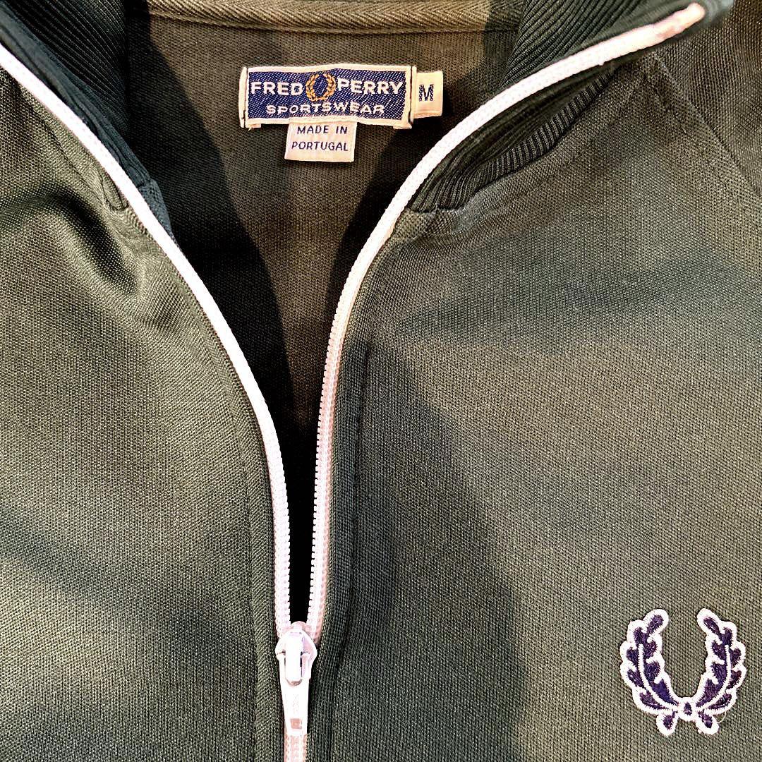 トップス FRED PERRY SPORTSWEAR Made in PORTUGAL M