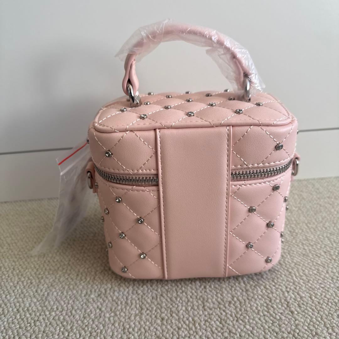 Darich【新品未使用 】キルティングビジュースクエアミニバッグ ピンク Darich【新品未使用 】キルティングビジュースクエアミニバッグ ピンク