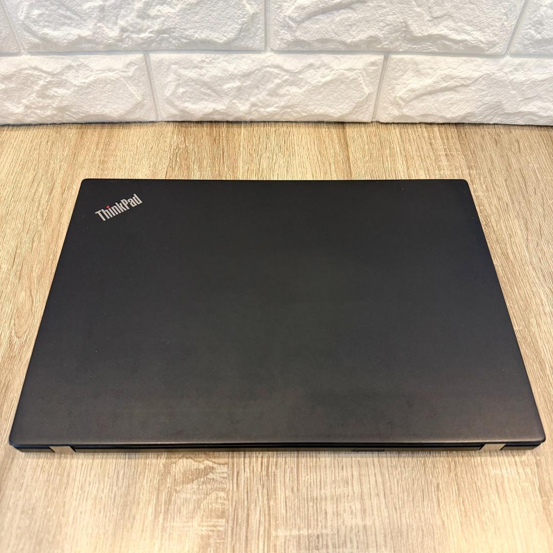 ThinkPad X13