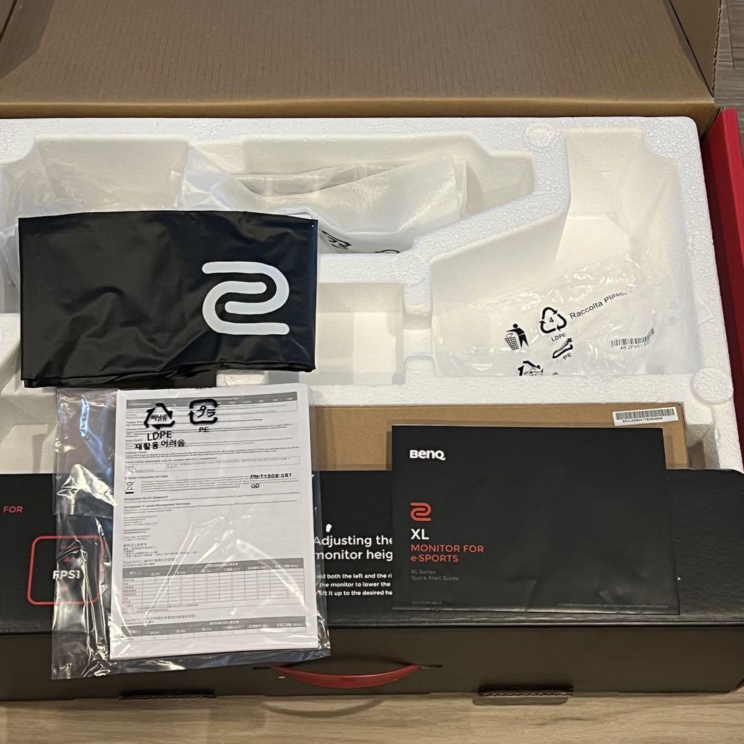 BenQ ZOWIE XL2546K 240Hz ゲーミングモニター FPS