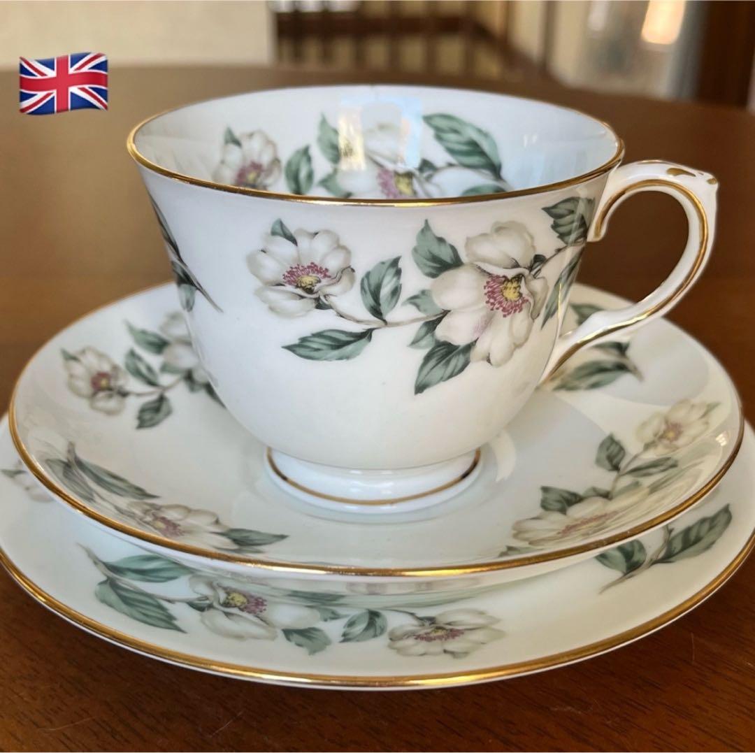 英国ビンテージ クラウンスタッフォード ホワイトニゲル トリオWEDGWOOD