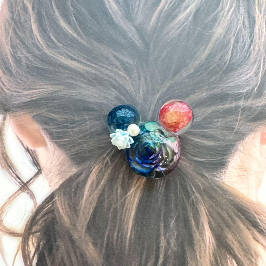 ☆*☆様 限定①オークション♡⃜グラデ薔薇丸ごと1輪♥️マウス型ビジュー付ヘアゴ