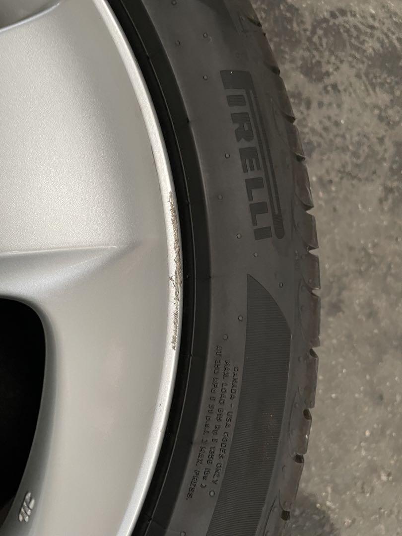 商品説明必読 TOYOTA純正？ZVW30 17インチアルミ タイヤピレリセット