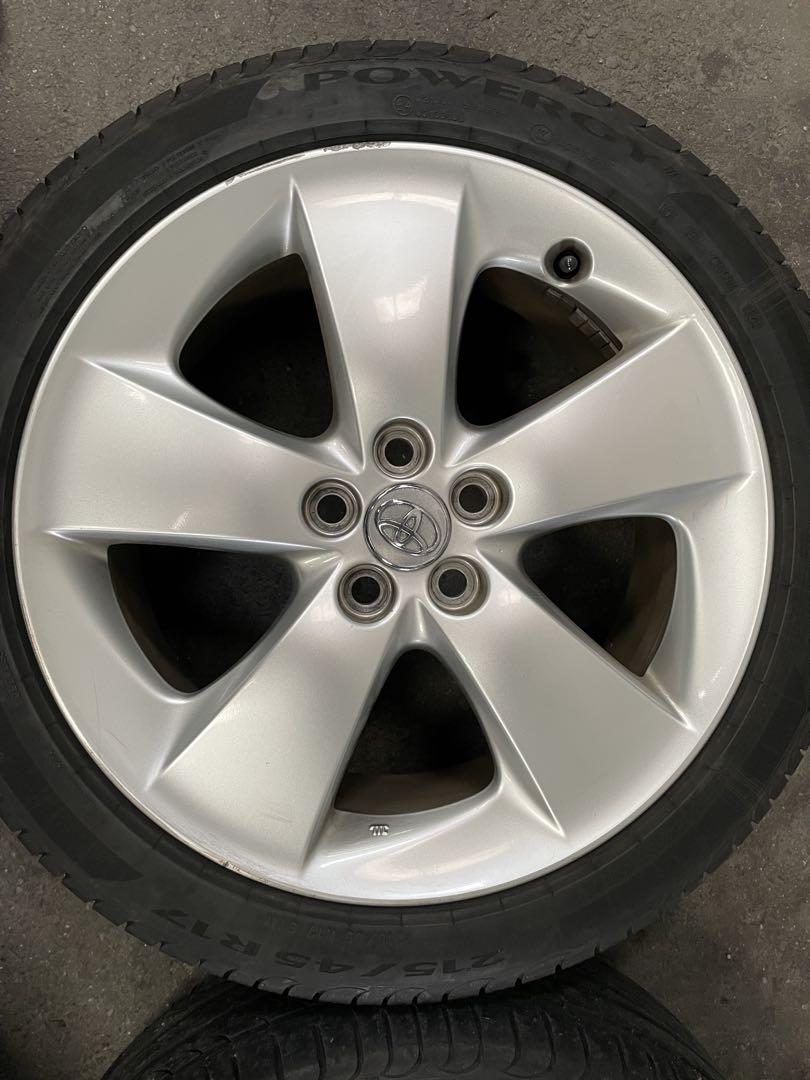 商品説明必読 TOYOTA純正？ZVW30 17インチアルミ タイヤピレリセット