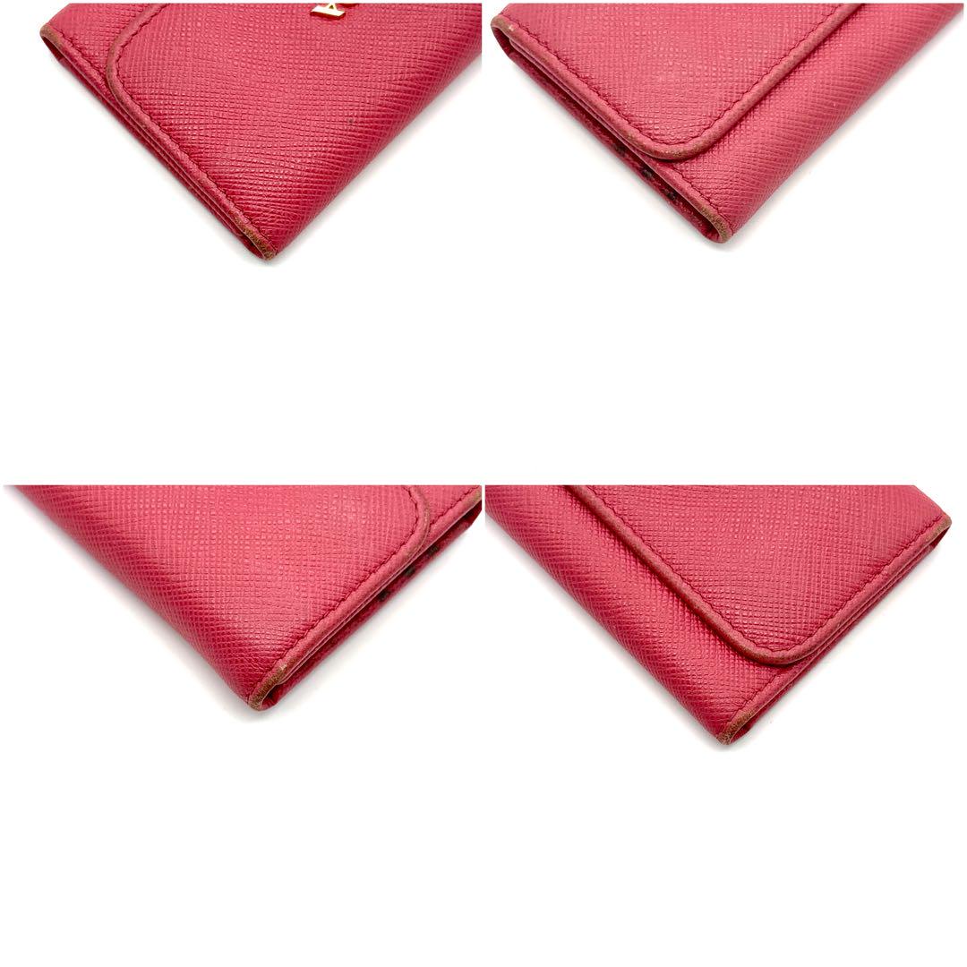 【未使用美品】PRADAプラダ6連キーケース ピンクベージュ サフィアーノレザー PRADA プラダ キーケース 6連タイプ サフィアーノレザー