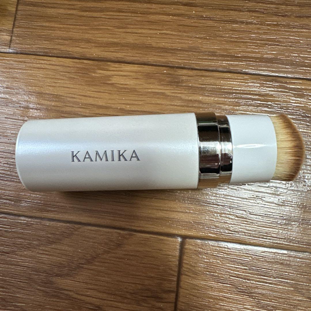 カミカ シルキースティックファンデーション ホワイト