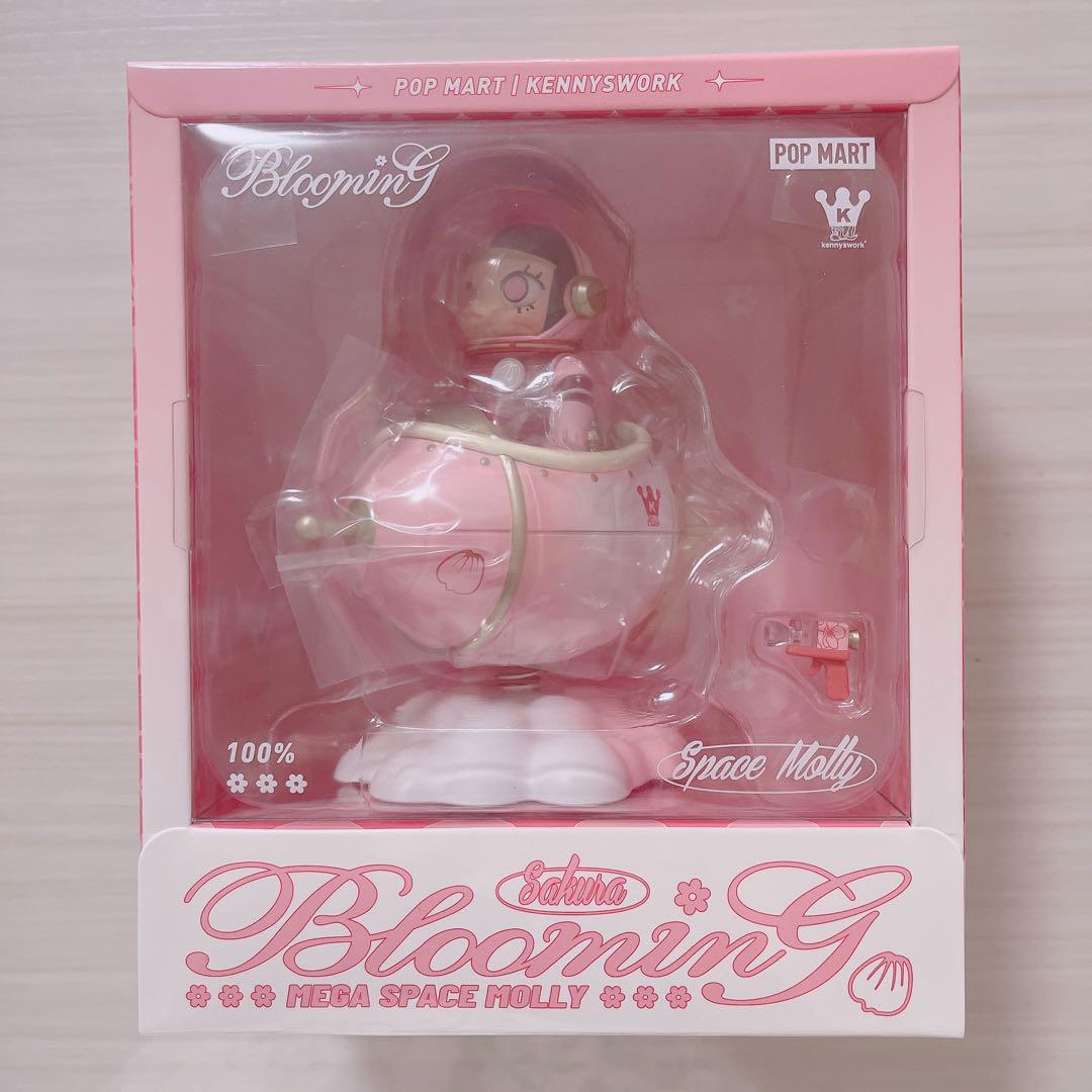 その他 MEGA SPACE MOLLY 100% Blooming Sakura MEGA SPACE MOLLY 100% Blooming Sakura - メルカリ