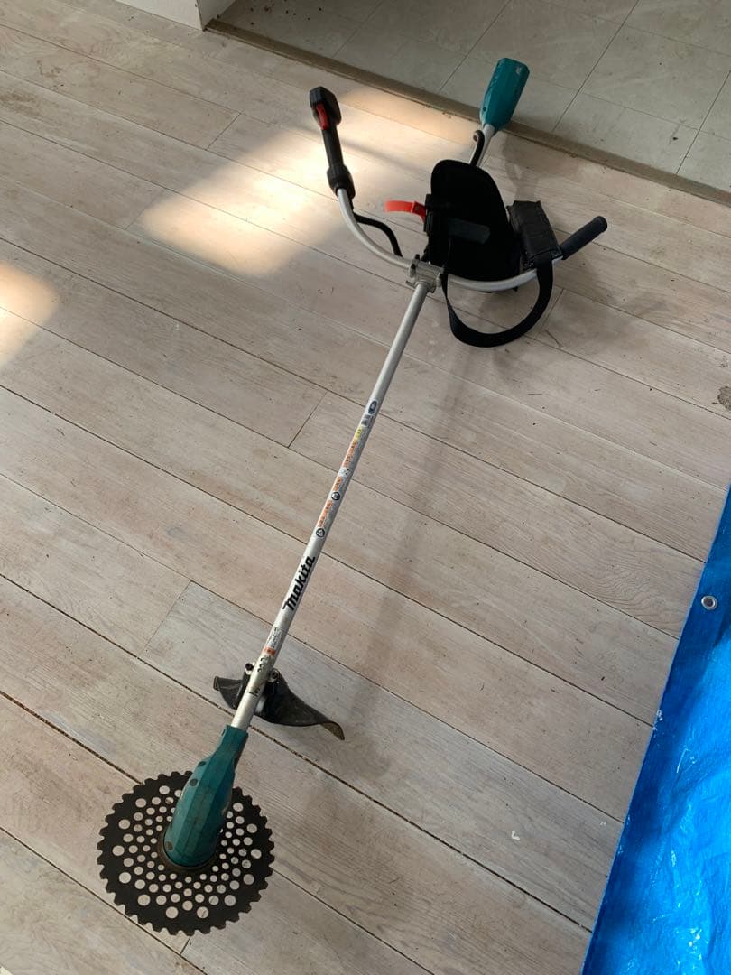 げ マキタ 充電草刈機Makita