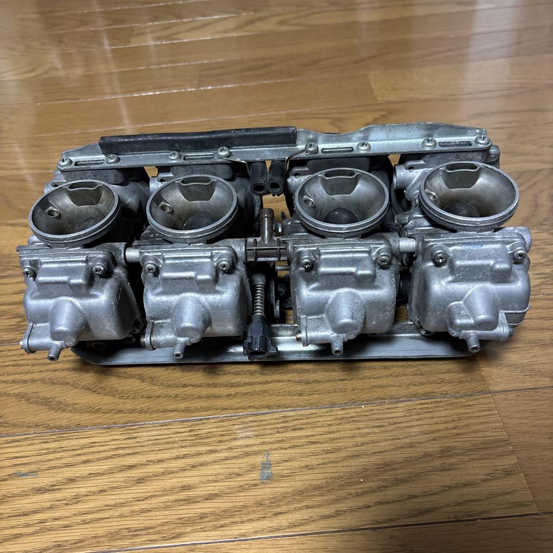 CB750 RC42