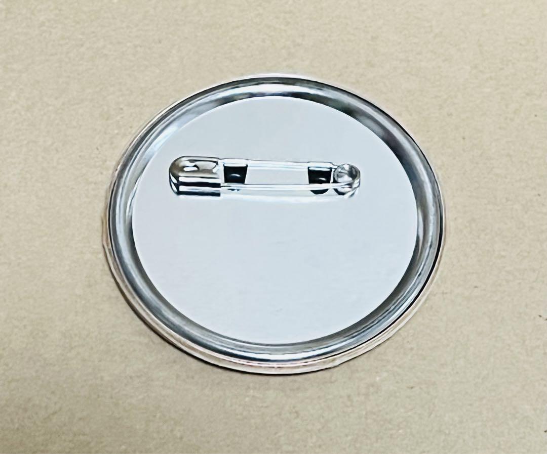 鬼滅の刃　煉獄杏寿郎　炎の呼吸　メタルバッジコレクション　缶バッジ