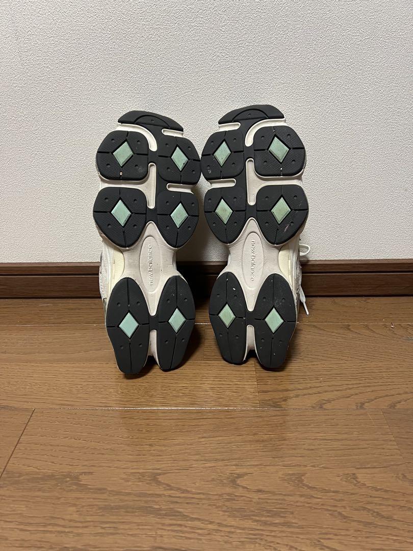 New Balance U9060グレー/ホワイト