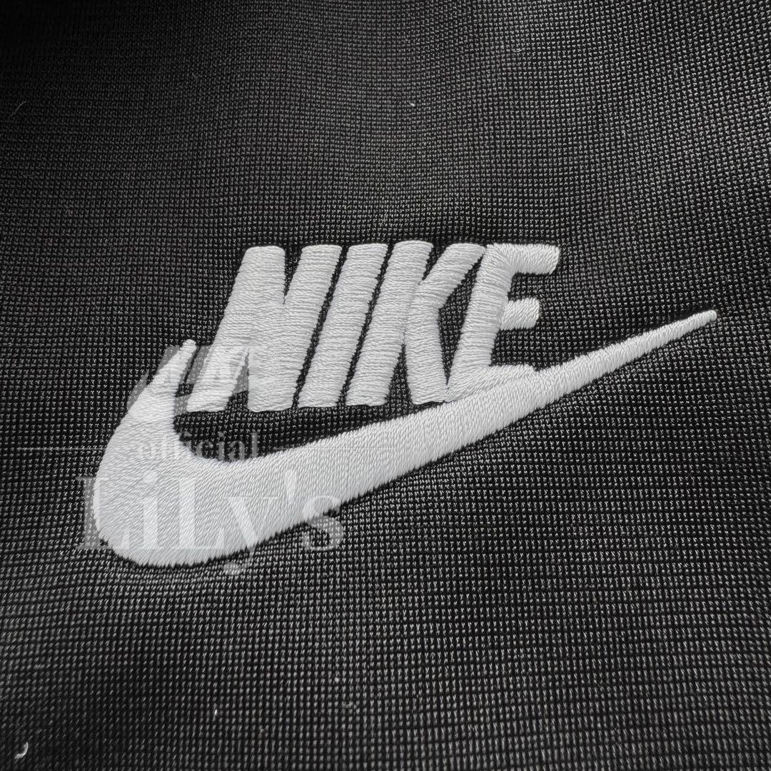 1新品　ナイキ上下セットアップ　黒　Ｓ　ロゴ刺繍　NIKE スウォッシュ