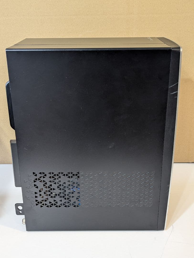 594Dell Inspiron i7-7700 16GB SSD+HDD1TB - メルカリ