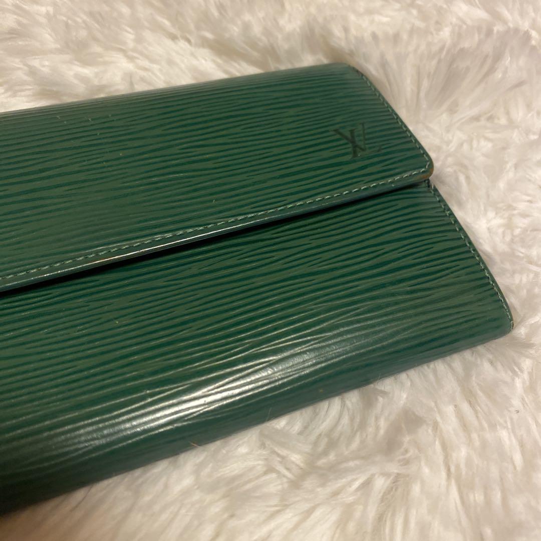 ルイヴィトン　Louis Vuitton 長財布 エピ　グリーン緑