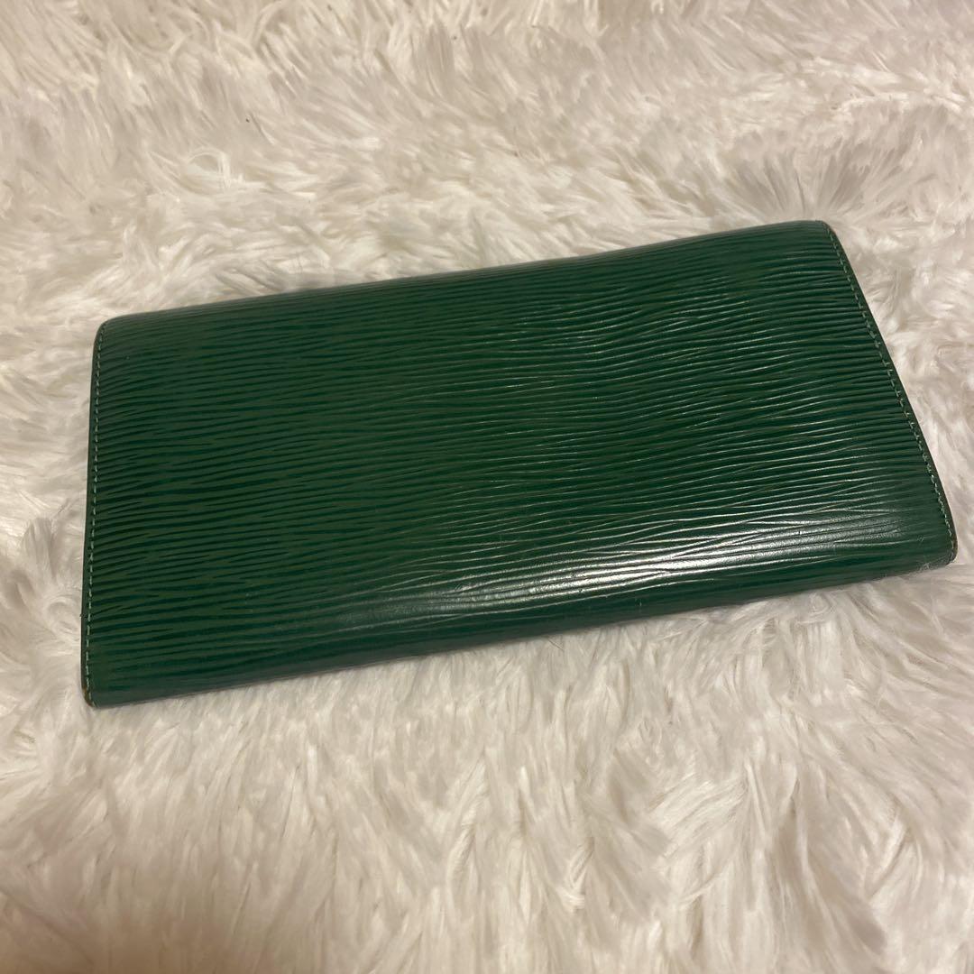 ルイヴィトン　Louis Vuitton 長財布 エピ　グリーン緑