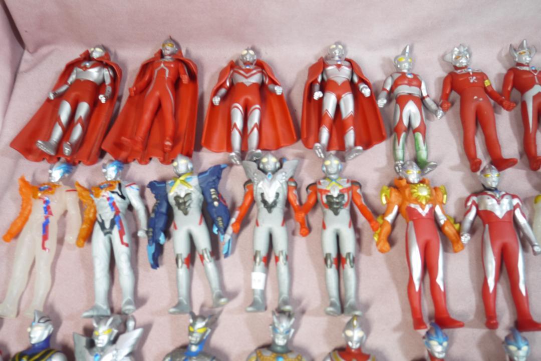 ウルトラヒーローシリーズ500　ウルトラマン　ソフビ　80体セット